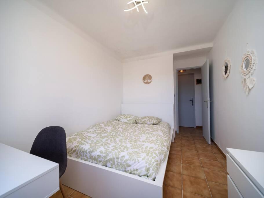 Appartement Tout Equipe Traversant 6 A 8 Couchages Marselha Exterior foto