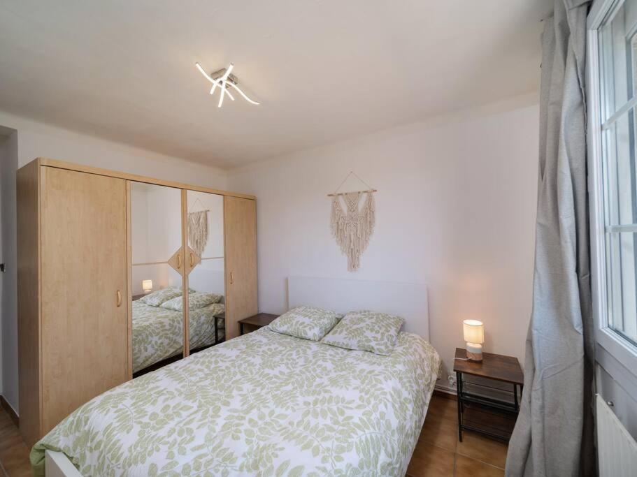 Appartement Tout Equipe Traversant 6 A 8 Couchages Marselha Exterior foto